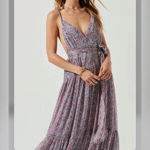 NWOT ASTR The Label Floral Print Maxi Dress